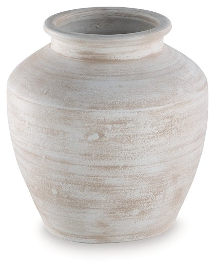 Meadie Vase - AJ's Home Furniture (Macon, GA)