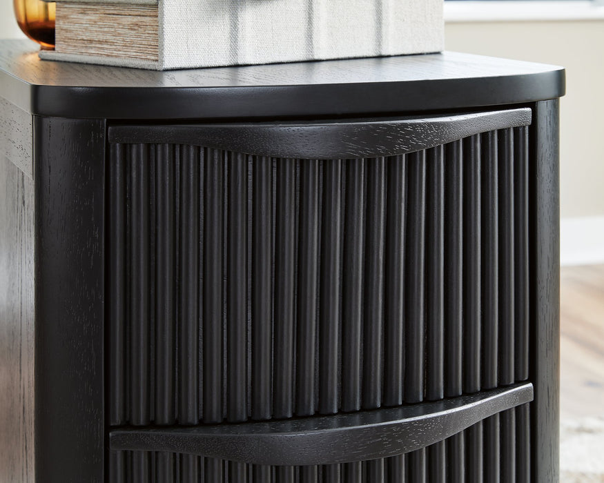 Camdill Chairside End Table - AJ's Home Furniture (Macon, GA)